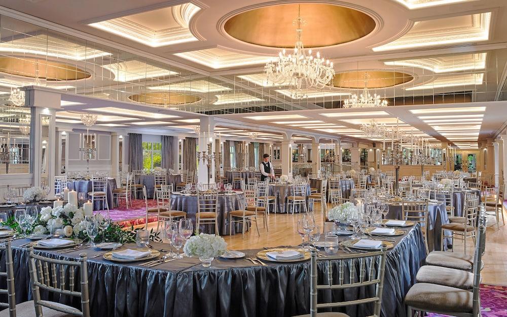 Fitzgeralds Woodlands House Hotel أدير المظهر الخارجي الصورة