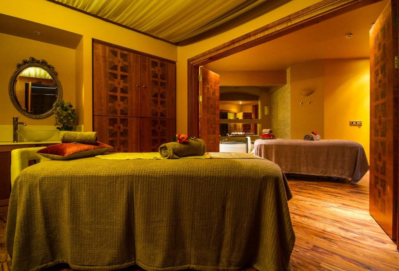 Fitzgeralds Woodlands House Hotel أدير المظهر الخارجي الصورة