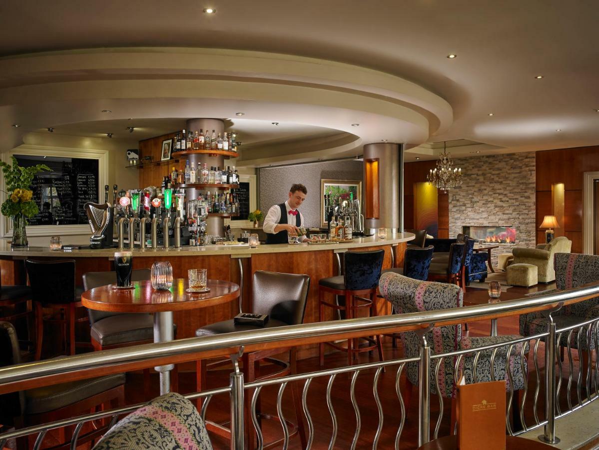 Fitzgeralds Woodlands House Hotel أدير المظهر الخارجي الصورة
